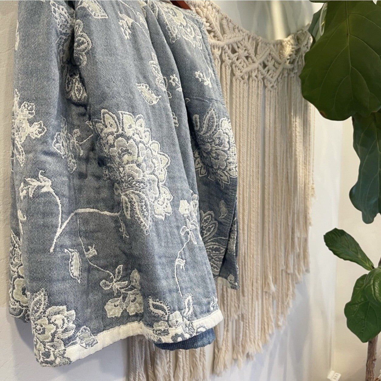 NEW Anthropologie Boho Floral Muslin Reversible Throw Blanket Quilt 60" x 80"