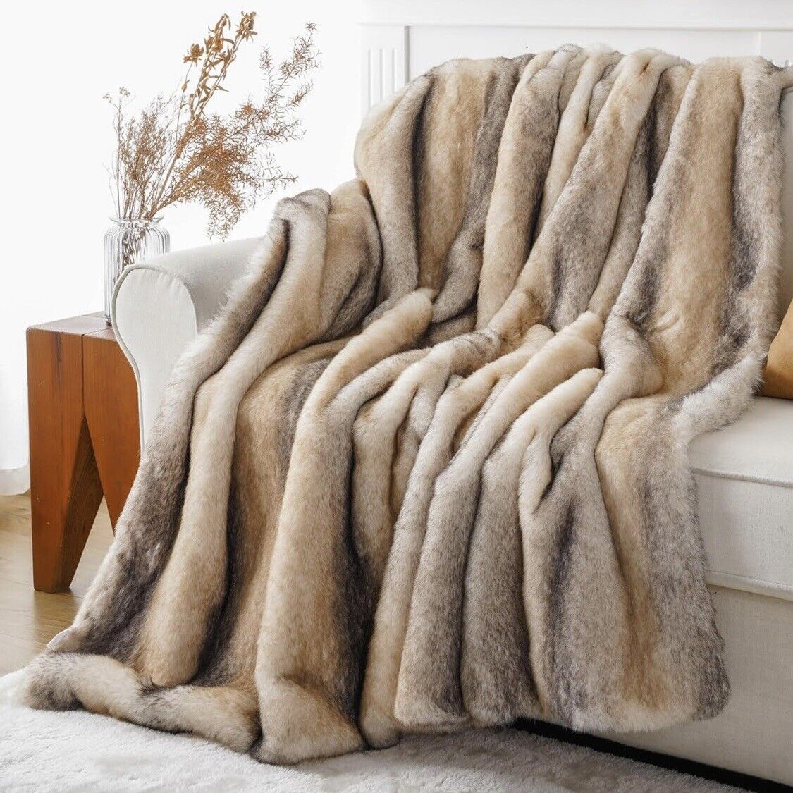 NEW West Elm Boho Brown Faux Fur Thick Mink Throw Blanket Bedding - 60" x 50"