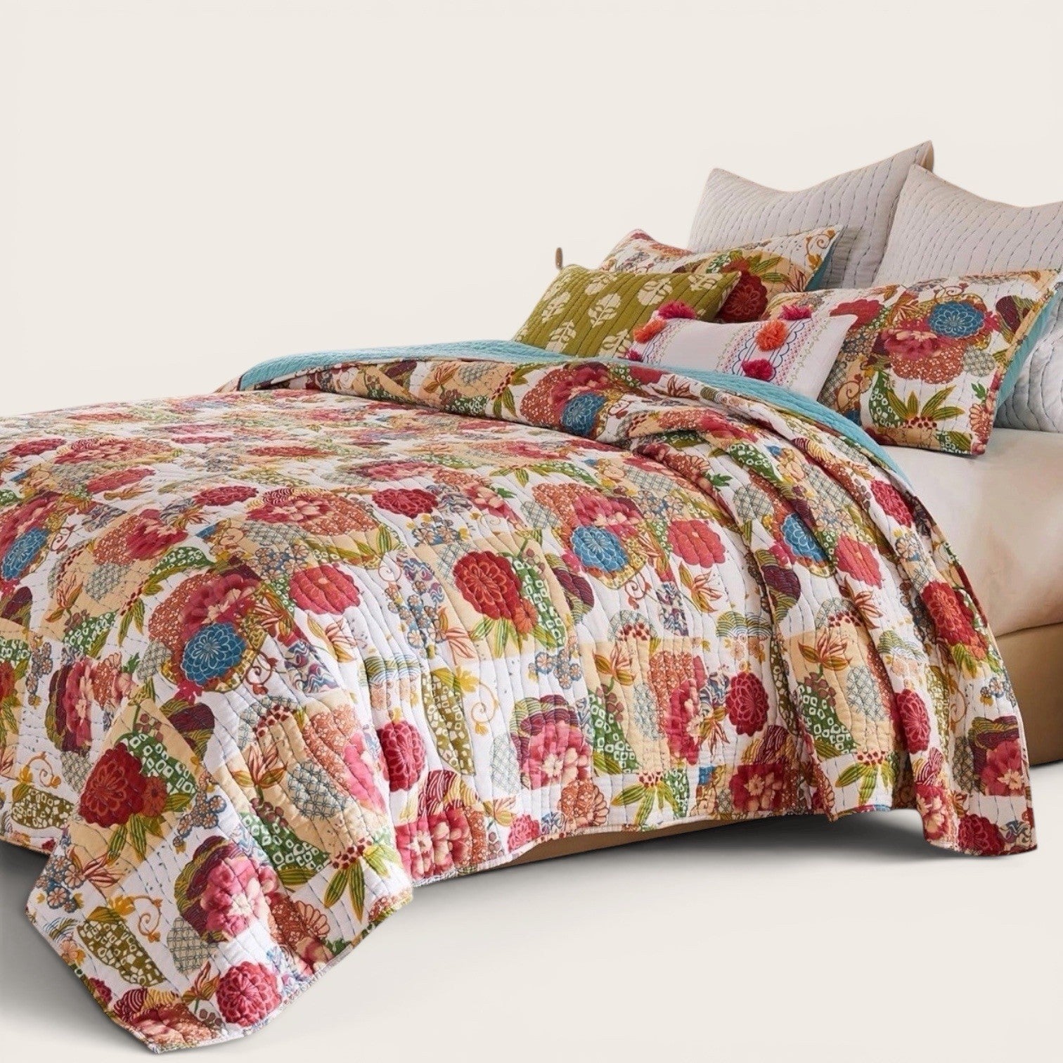 NEW Anthropologie Red White Floral Boho King Quilt Bedspread Bedding & Sham Set