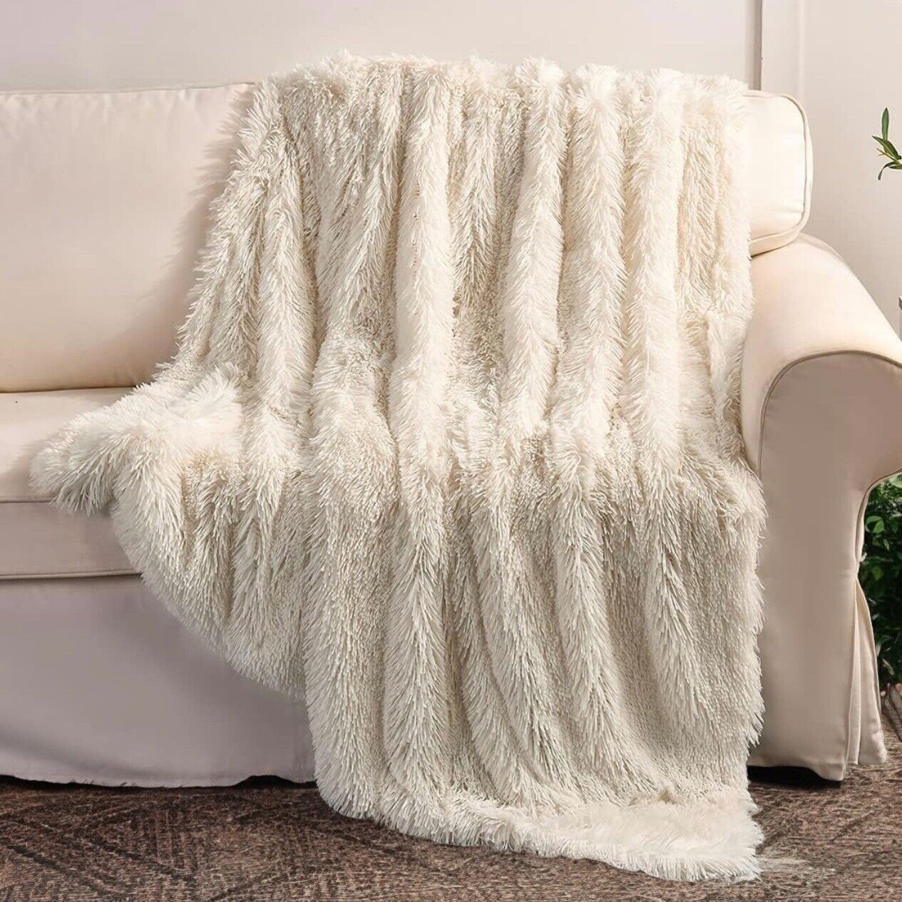 NEW West Elm Boho Beige Faux Fur Fuzzy Plush Throw Blanket Bedding - 50" x 60"