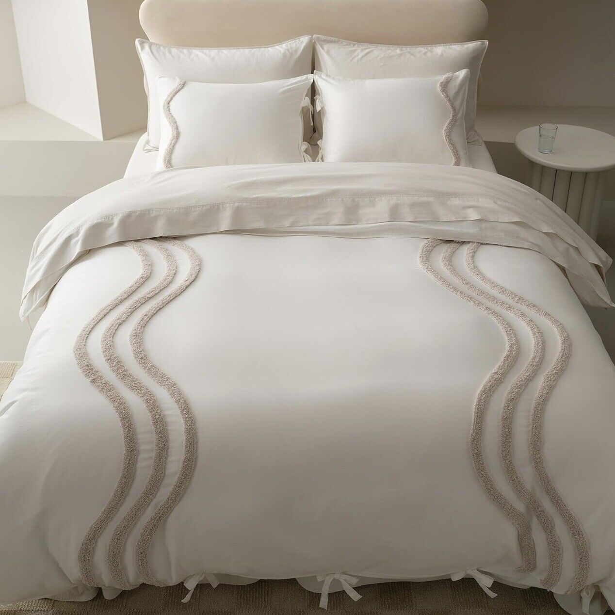 NEW Anthropologie White Boho King Size Tufted Fringe Bedding Duvet & Sham Set