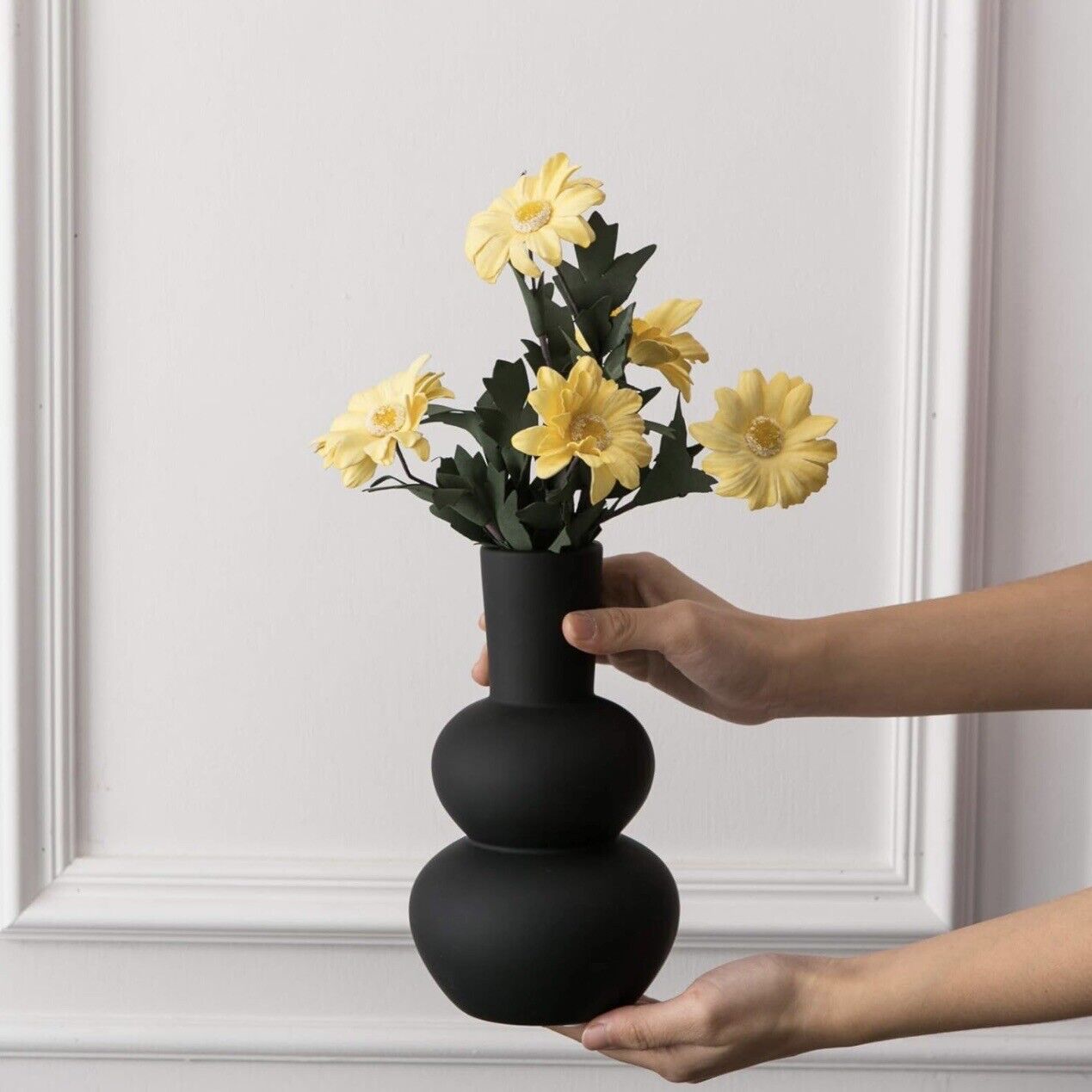 NEW West Elm Large Black Abstract Boho Ceramic Circular Flower Vase Planter