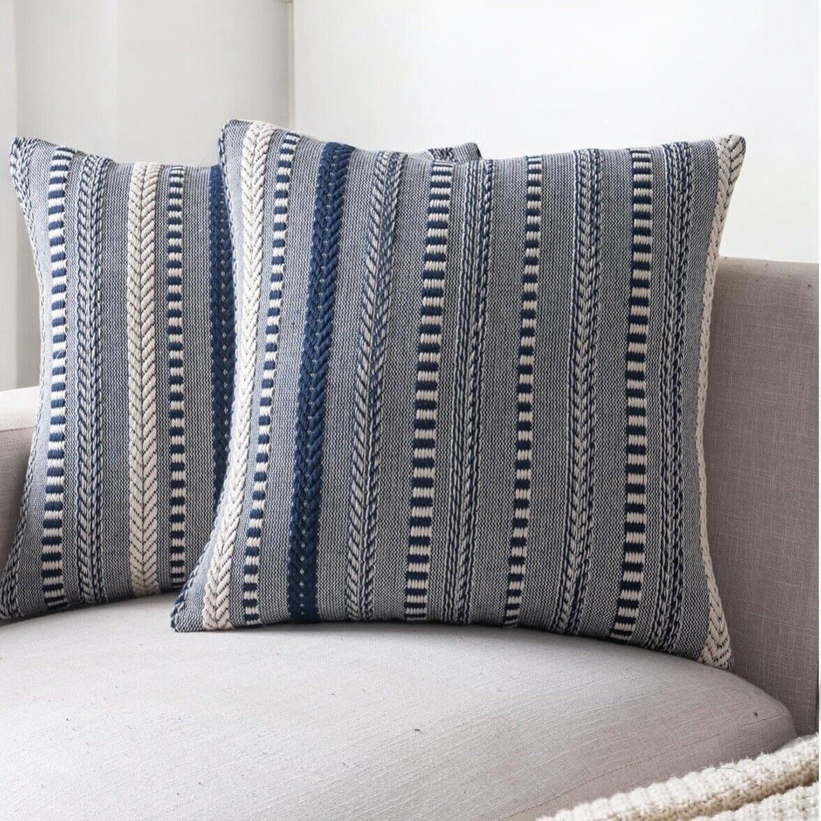 New West Elm Set 2 Navy Blue Boho Embroidered Throw Pillow Case Cover Sham 18x18