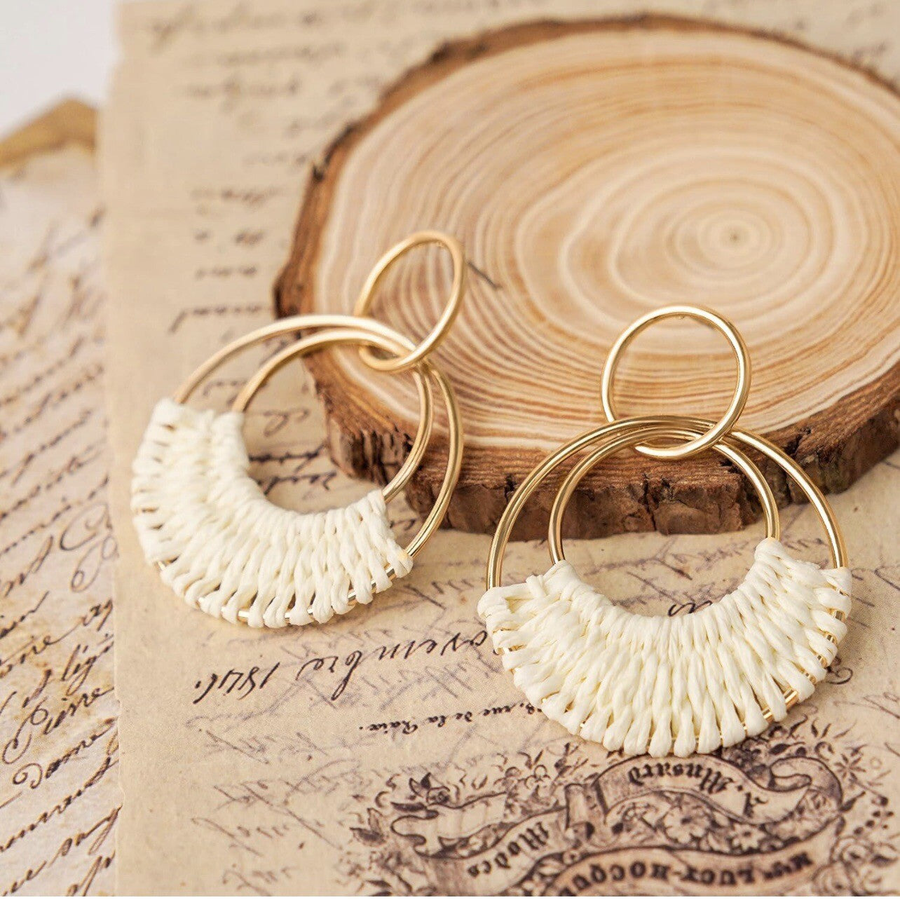 NEW Anthroplogie Boho Gold & Raffia Lightweight Hoop Earrings Jewelry Accessory