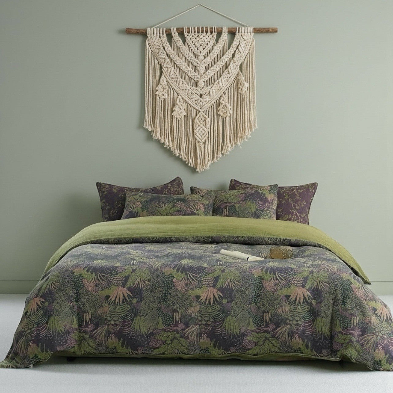 NEW Anthropologie Green Purple Floral Muslin Queen / King Bedding Duvet Sham Set