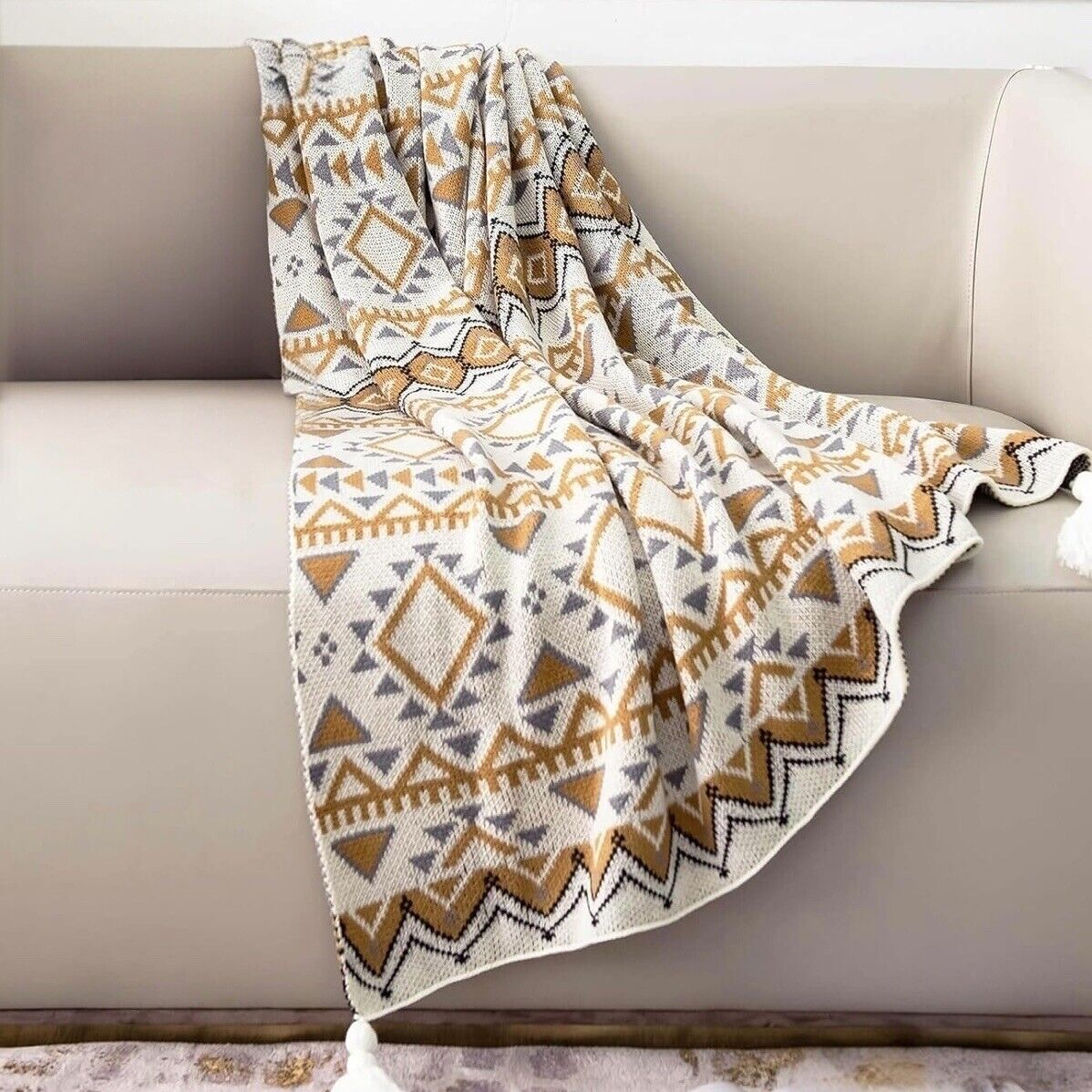 NEW Anthropologie Boho Tassel Aztec Beige Soft Throw Blanket Bedding - 50" x 60"