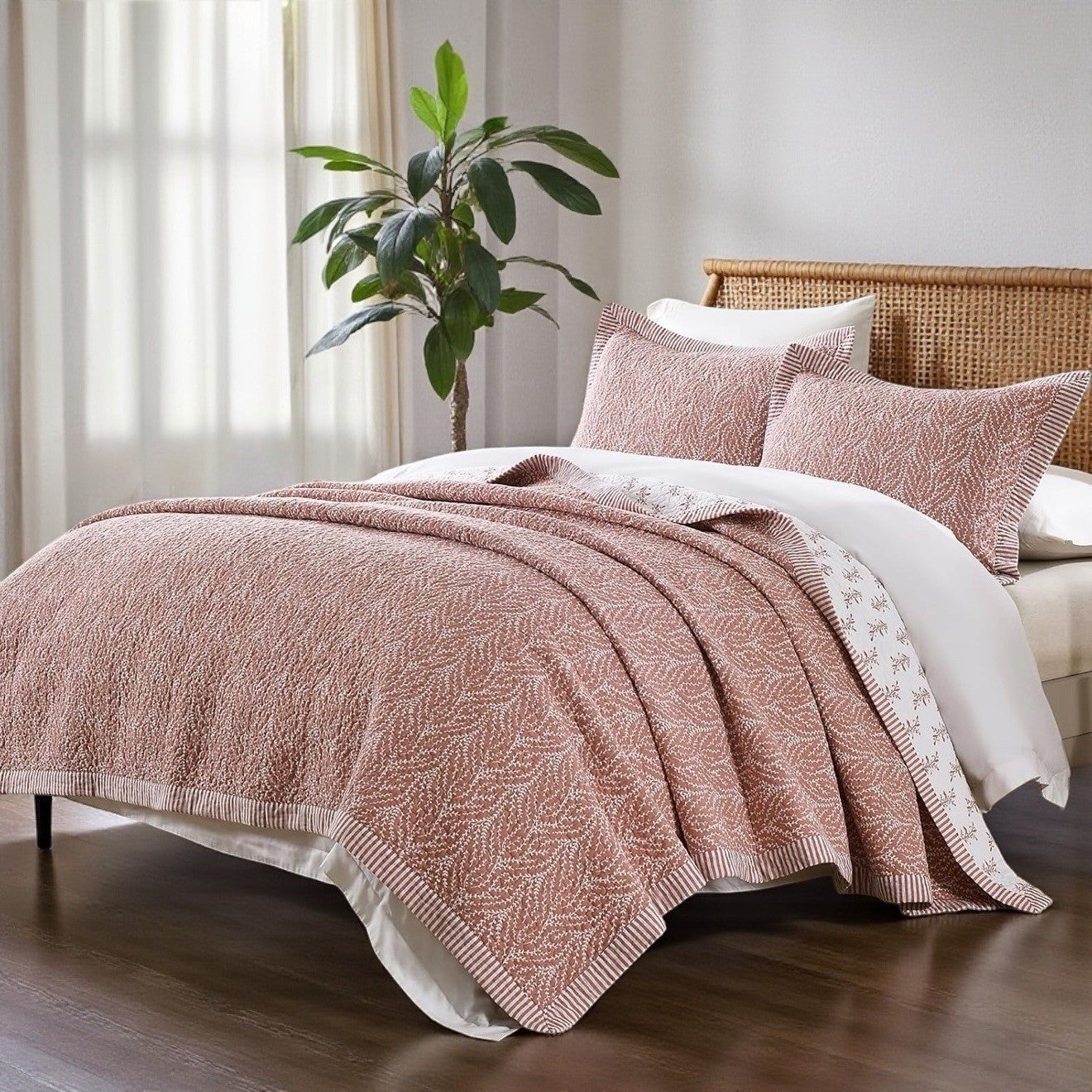 NEW West Elm Blush Botanical Pattern Cotton Queen King Bedding Quilt & Sham Set