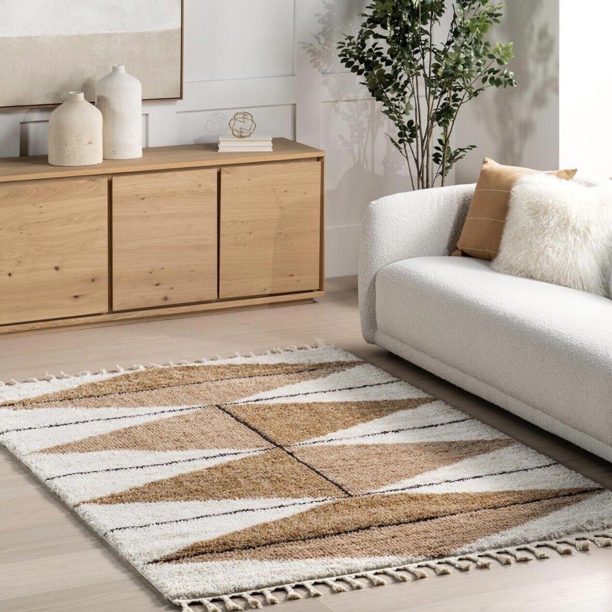 NEW West Elm White Cream Boho Tassel Geometric Shag Area Rug Carpet - 4' x 6'