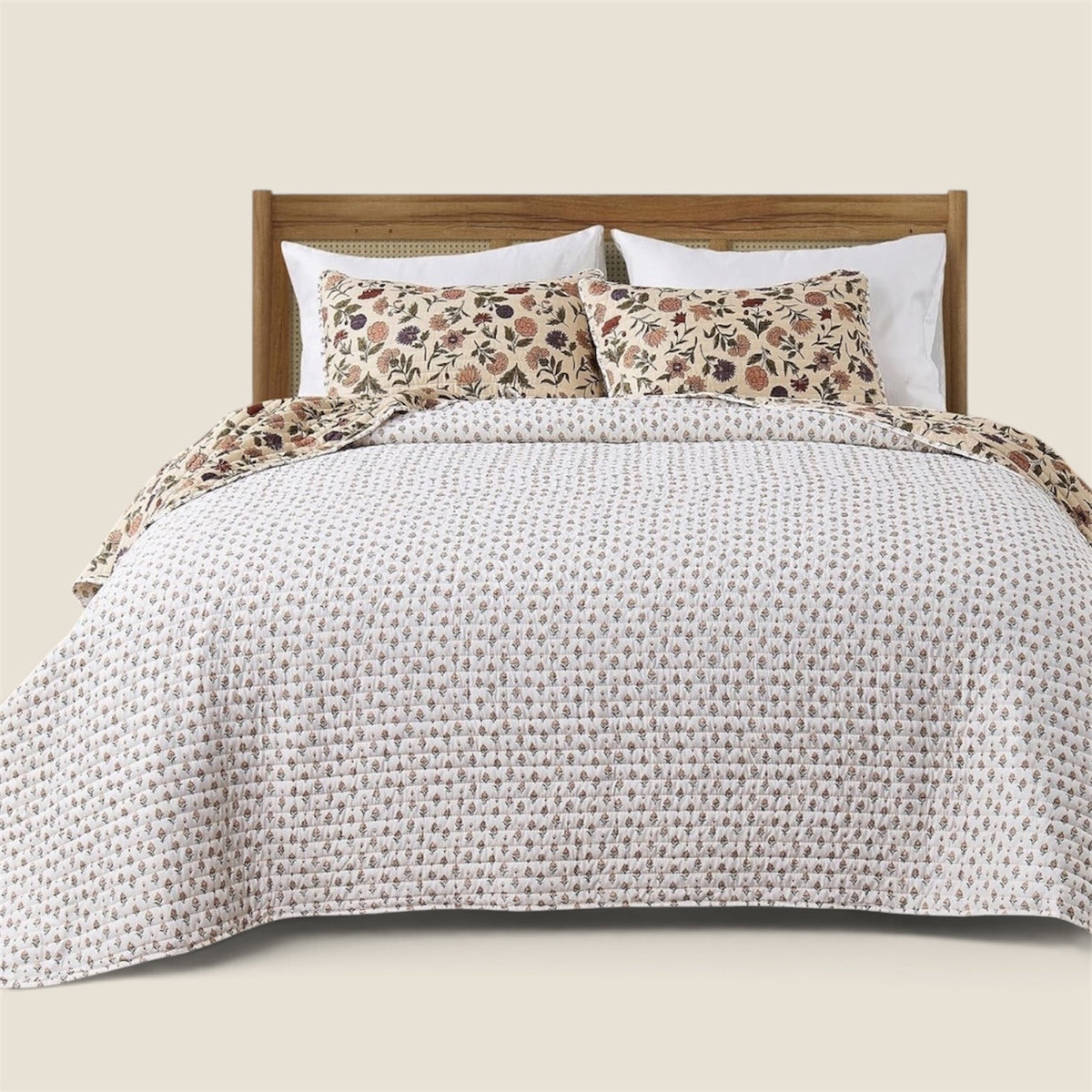 NEW Anthropologie Beige Boho Floral Reversible Quilt Bedspread Bedding Sham Set