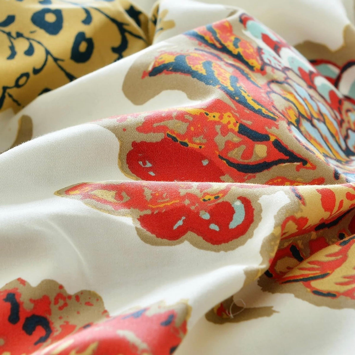 NEW Anthropologie Cream Red Cotton Queen / King Floral Bedding Duvet & Sham Set