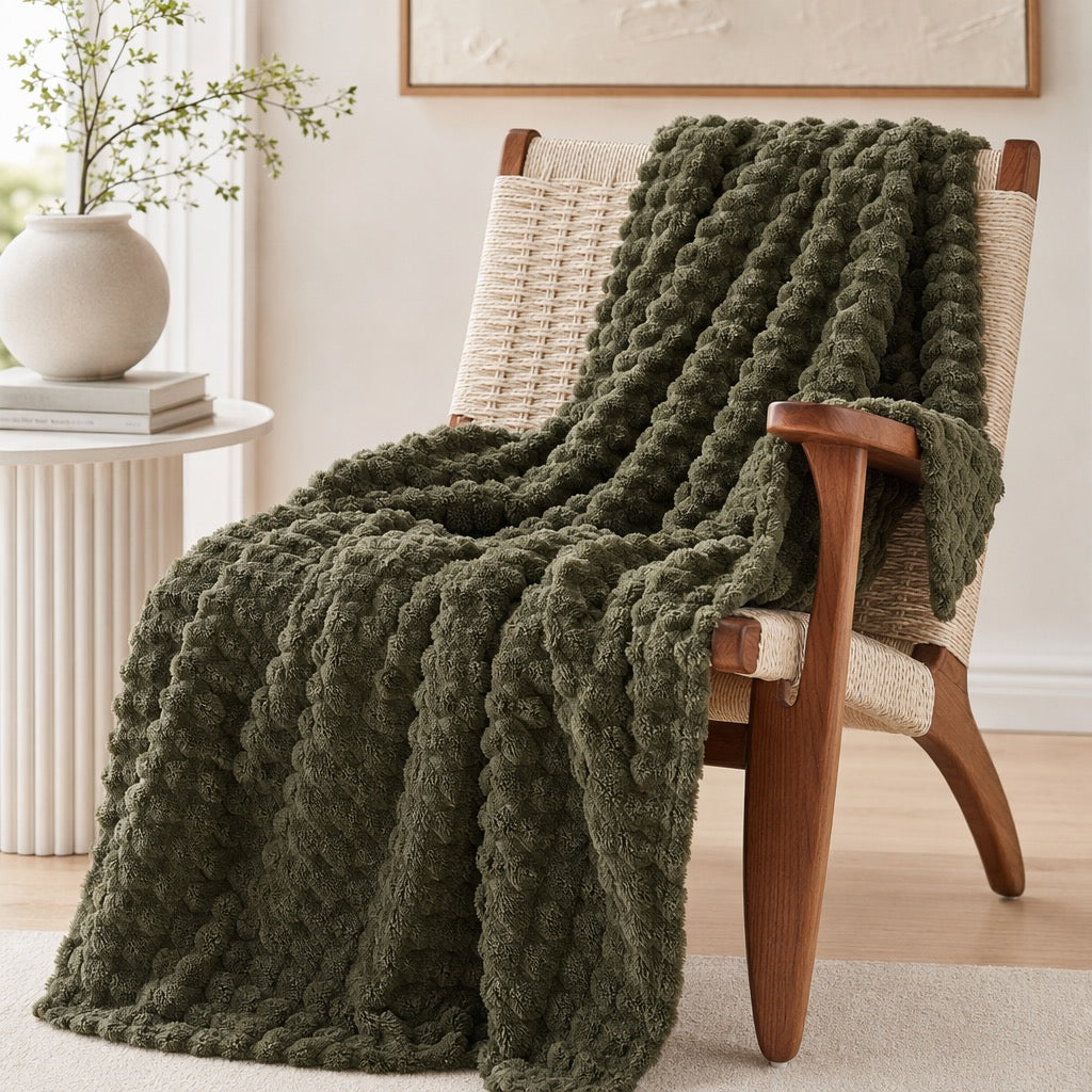 NEW West Elm Boho Dark Green Sherpa Ultra Soft Throw Blanket Bedding - 60" x 50"
