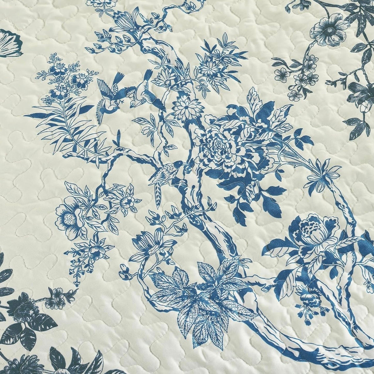 NEW Anthropologie Blue & White Vintage Floral Quilt Coverlet Bedding Sham & Set