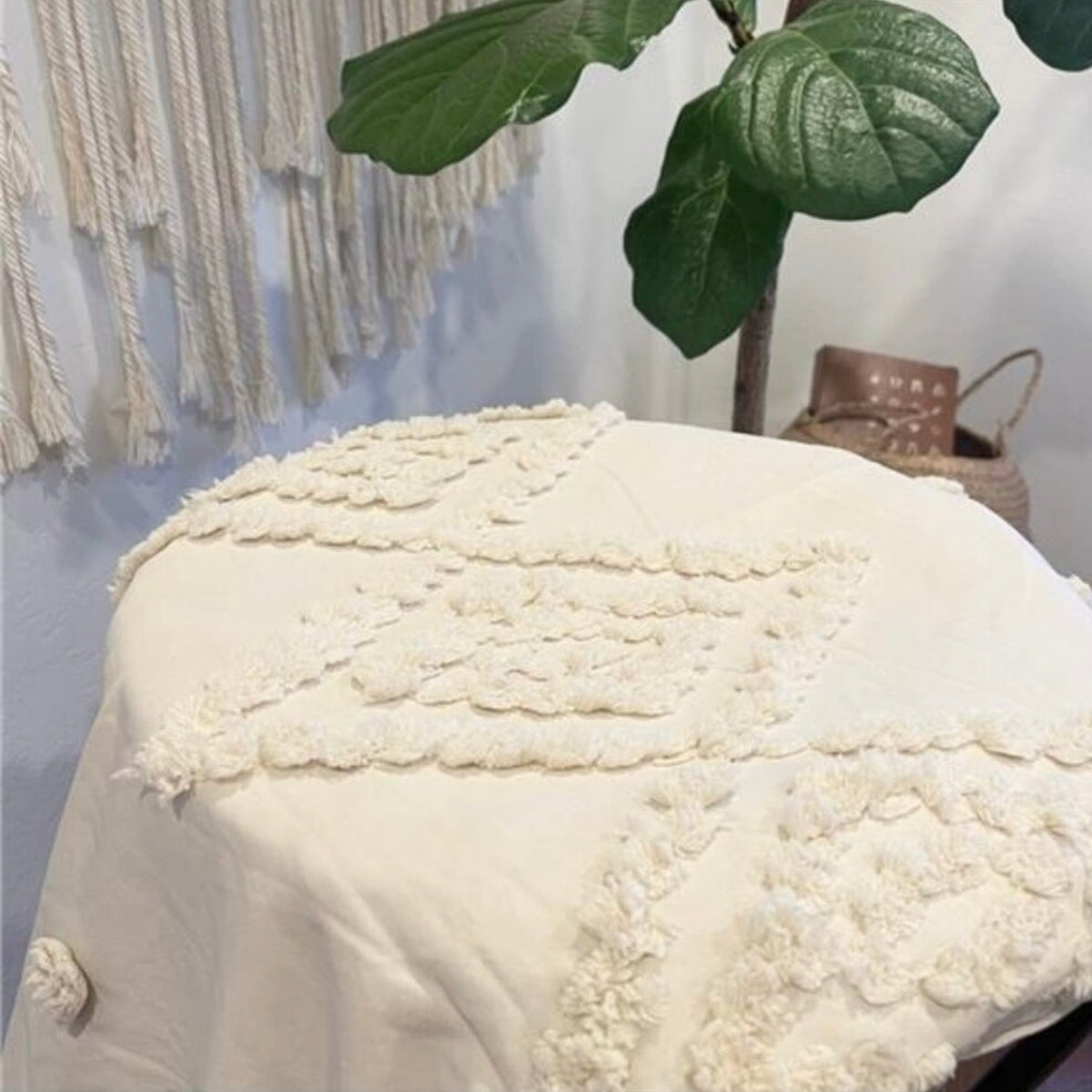 NEW Anthropologie Cream Boho King / Queen Tassel Fringe Bedspread Duvet Sham Set