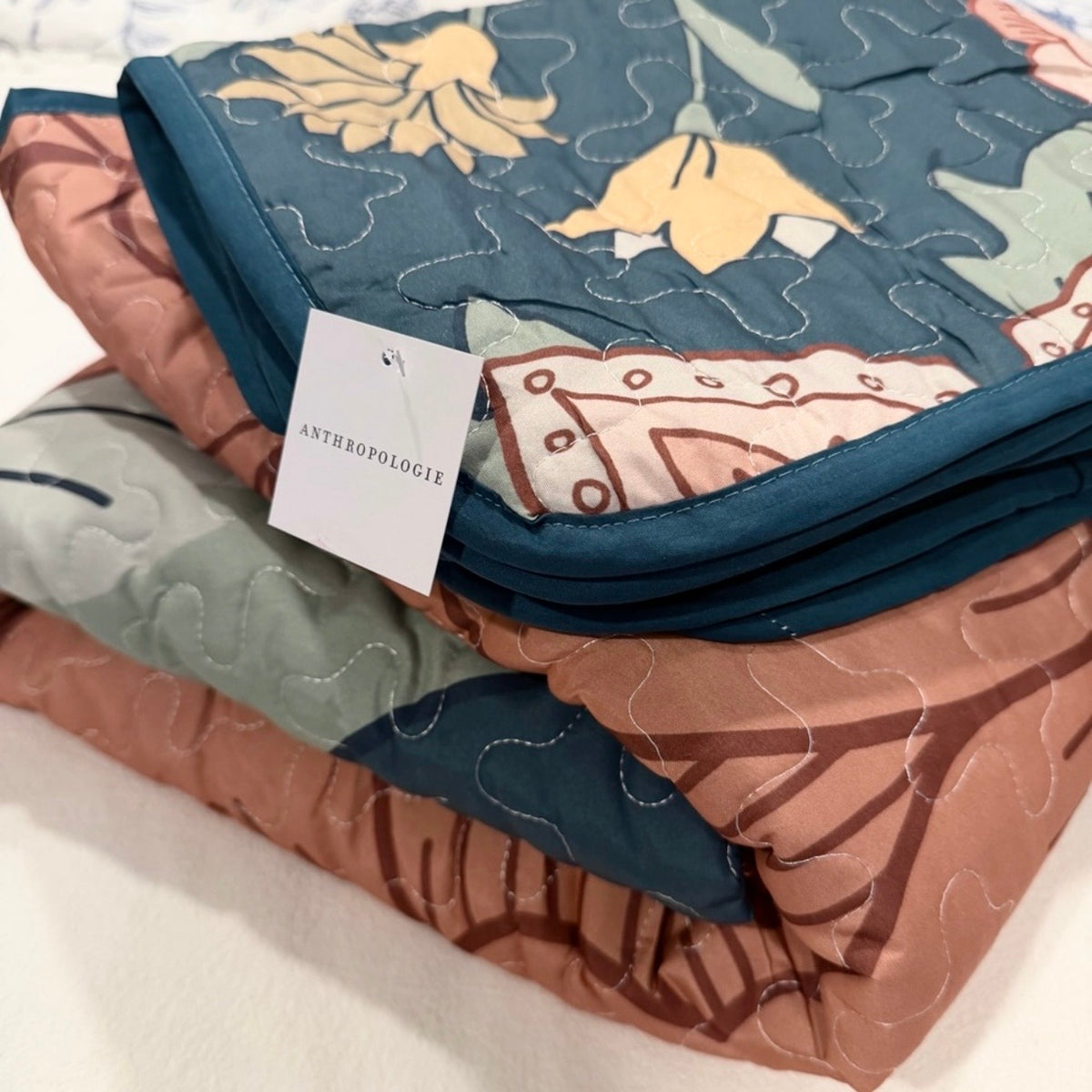 NEW Anthropologie Floral Print Multicolor Boho Queen King Bedding Quilt Sham Set