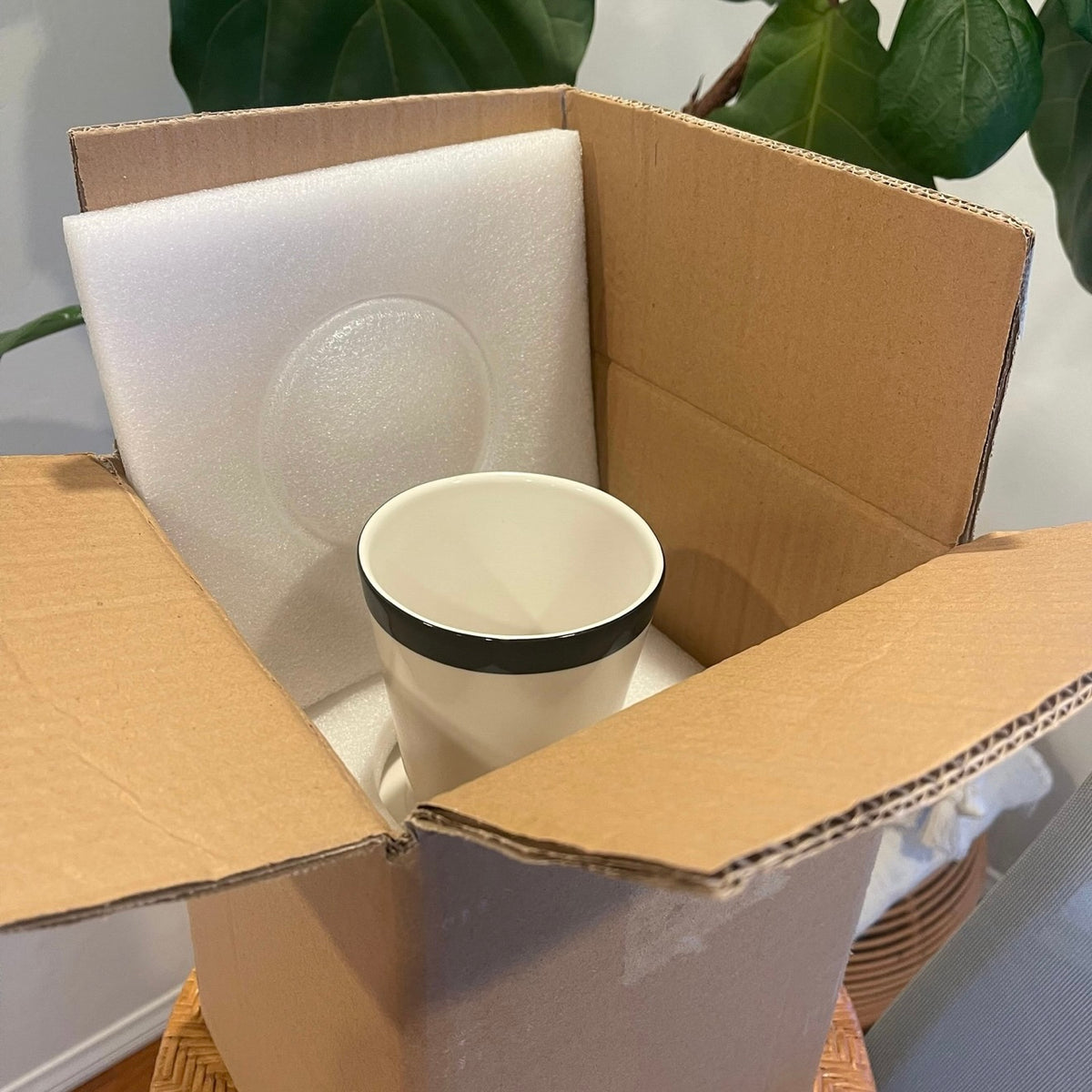 NEW West Elm XL Black & White Large Porcelain Ceramic Flower Vase  Decor - 12"
