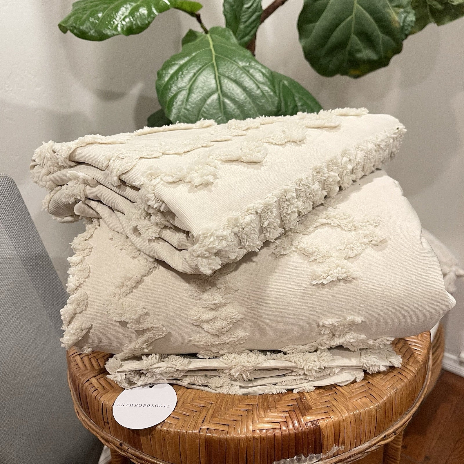 NEW Anthropologie Beige Boho King Size Tufted Fringe Bedding Duvet & Sham Set